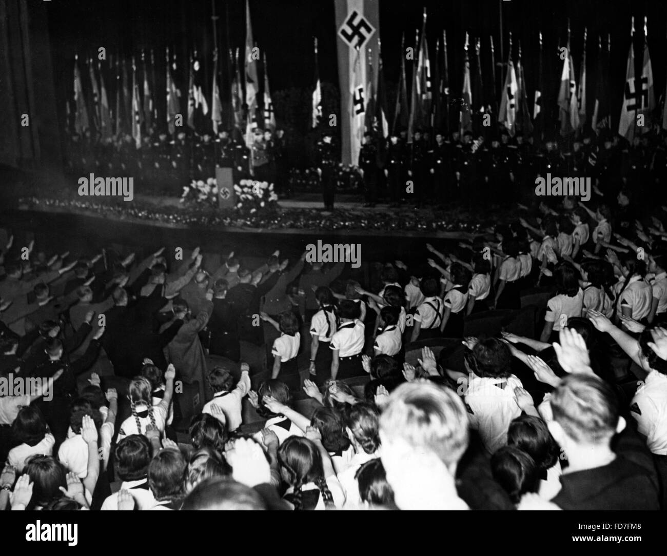 Verpflichtung der Jugend (Commitment of the Youth) ceremony in the Theater des Volkes in Berlin, 1940 Stock Photo