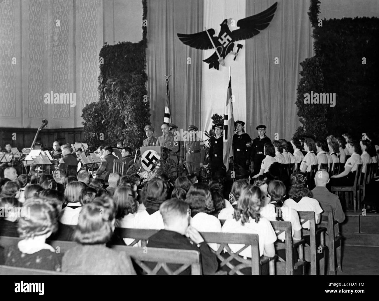 Verpflichtung der Jugend (Commitment of the Youth) ceremony in the Wedding School in Berlin-Lichterfelde, 1942 Stock Photo