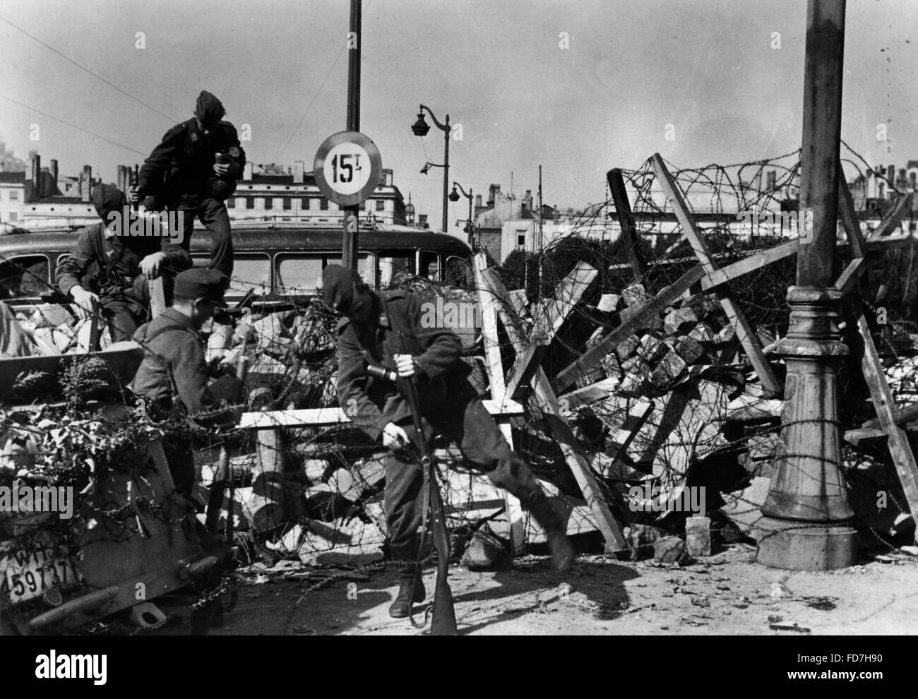 infantry-operations-hi-res-stock-photography-and-images-alamy