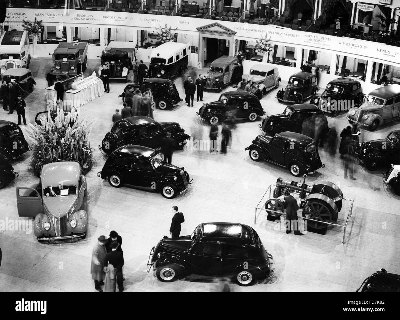 Economy: industry from 1914 to 1945, car exhibiton, motor show, 1937 Stock Photo
