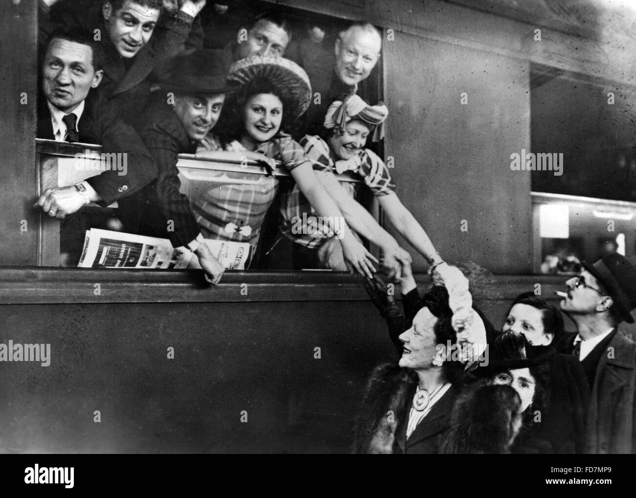 Tour theatre Black and White Stock Photos & Images - Alamy