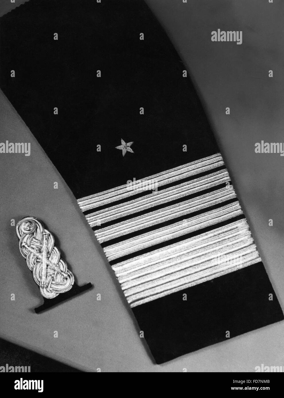 Uniform details Black and White Stock Photos & Images - Alamy