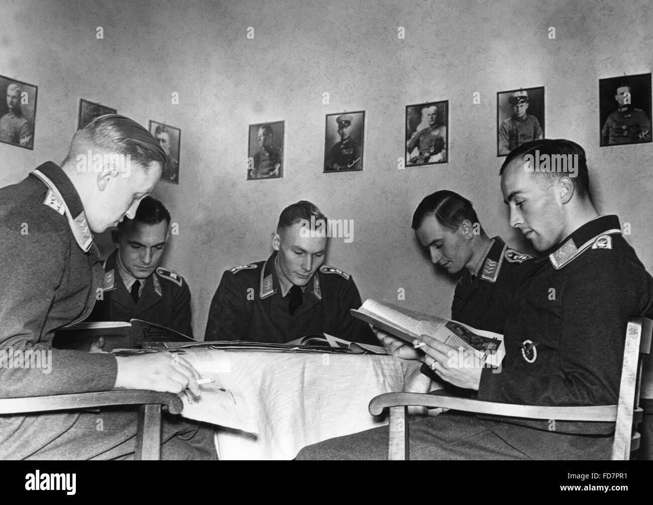 Luftwaffe officers during their training, 1938 Stock Photo