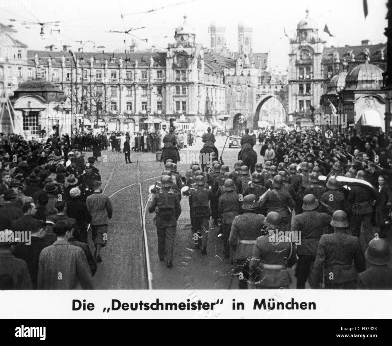 1938 Parade Hi-res Stock Photography And Images - Alamy