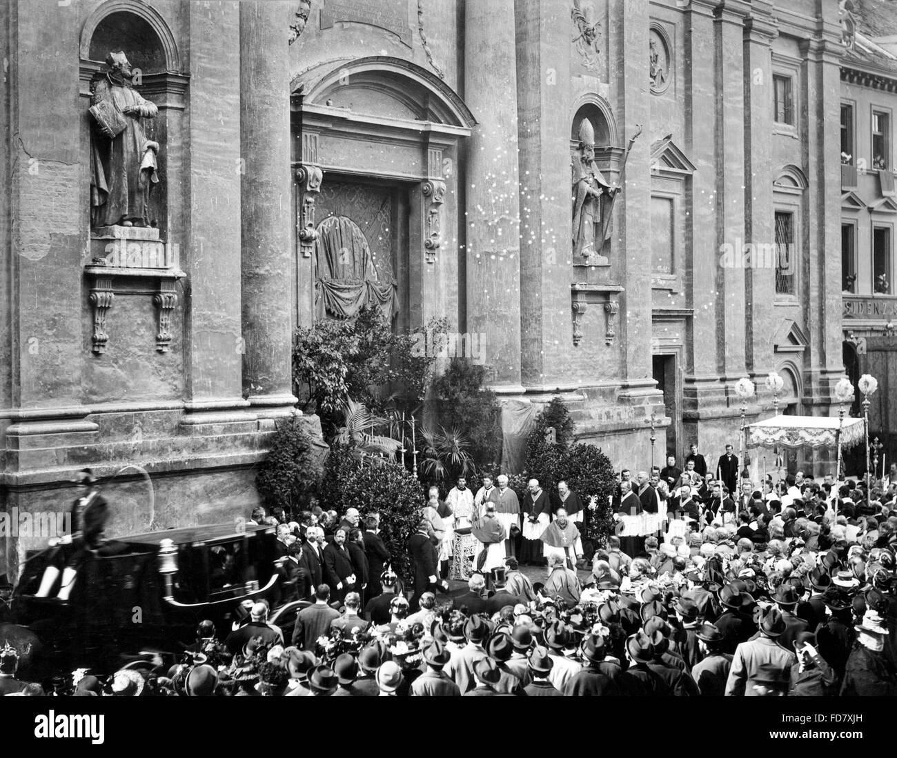 Corpus christi service hires stock photography and images Alamy