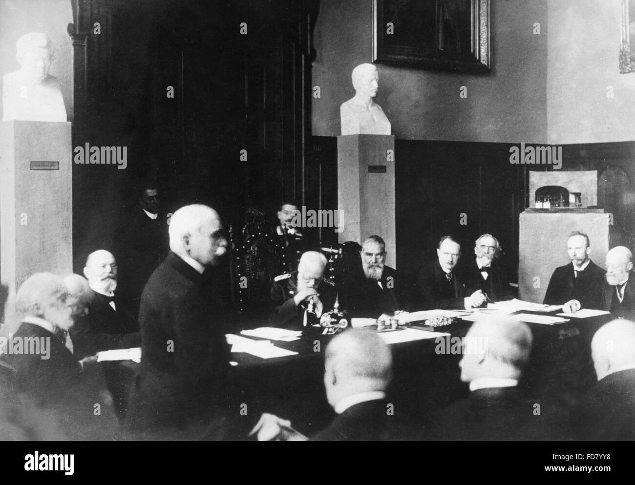 Committee meeting of the board of trustees of the museum in Munich, 06.02.1917 Stock Photo