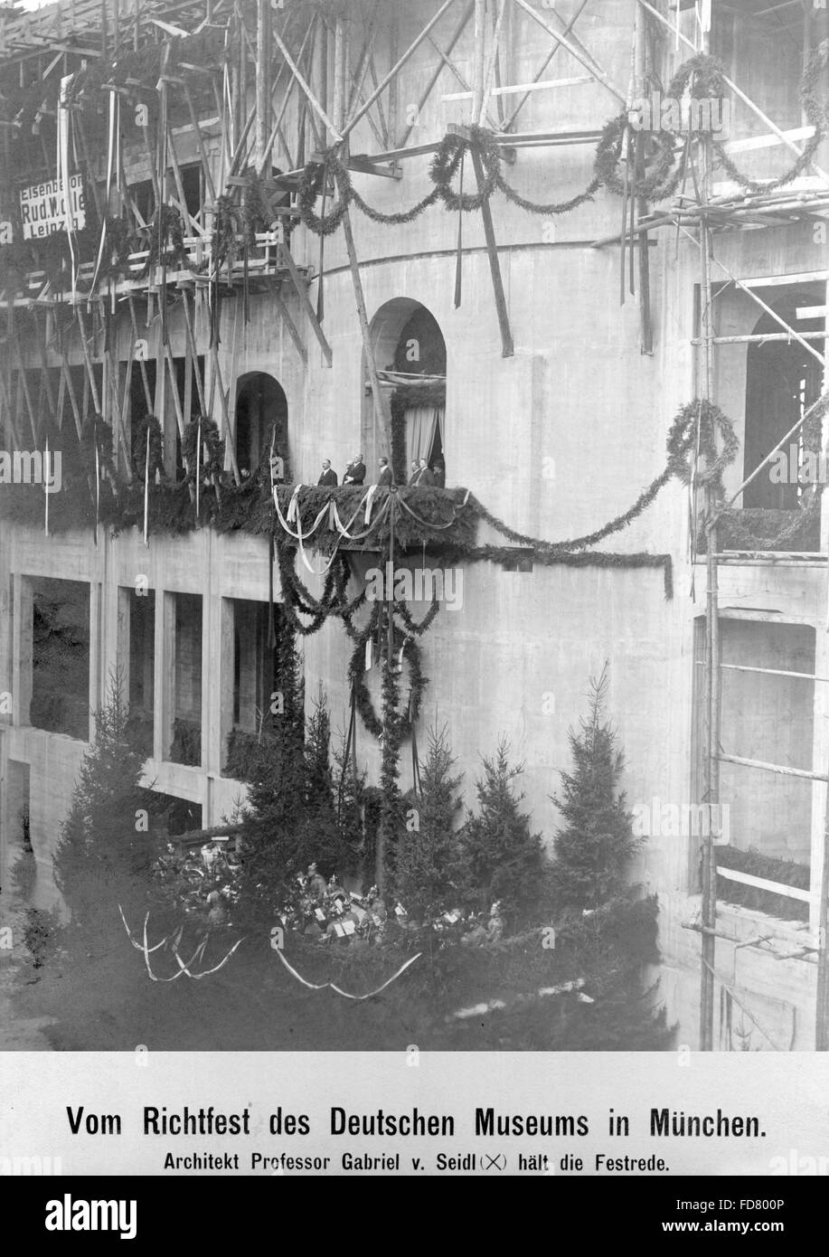 Topping out ceremony of the Deutsches Museum in Munich, 05.10.1911 Stock Photo