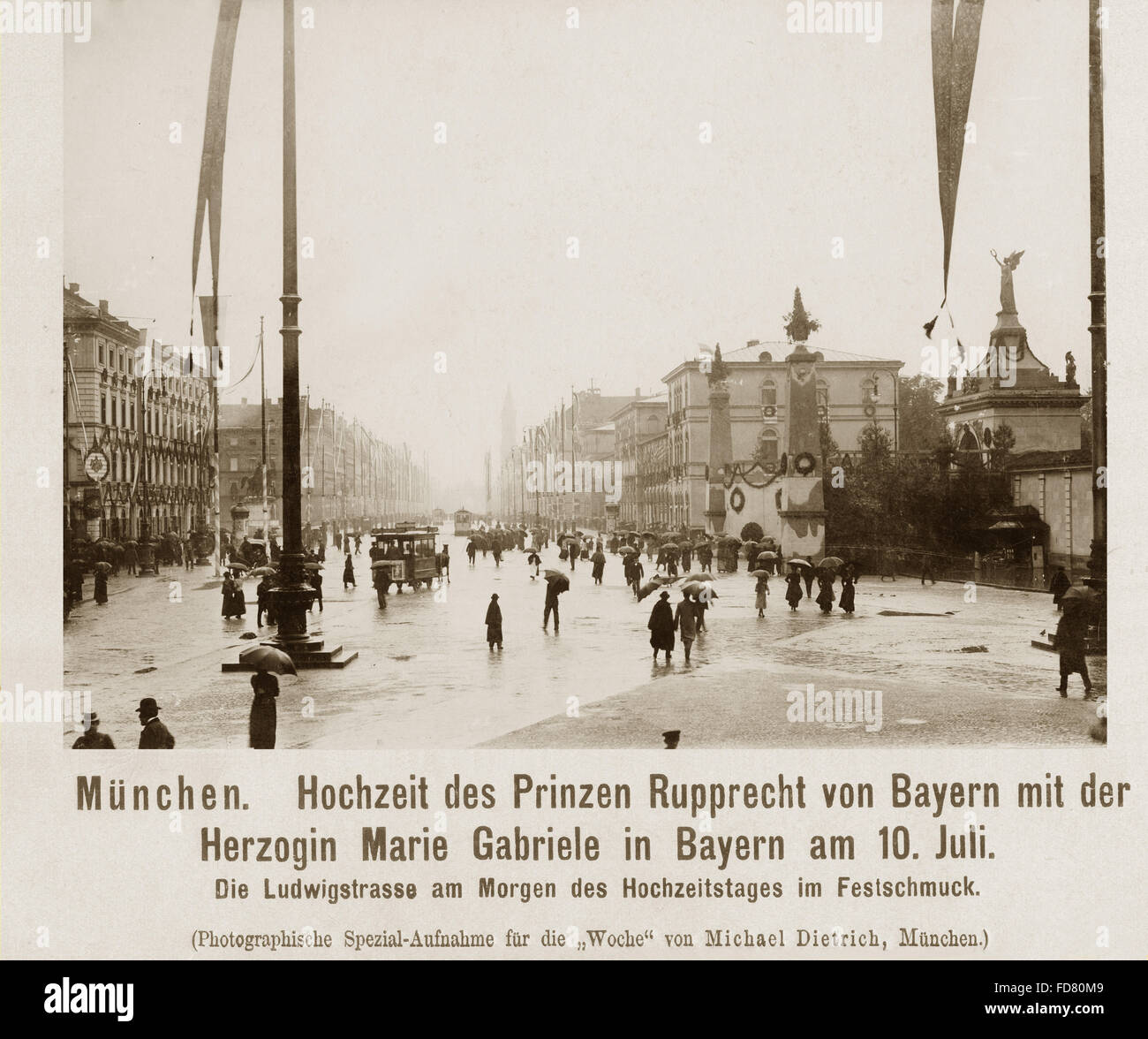 The festively decorated Ludwigstrasse in Munich, 10.07.1900 Stock Photo