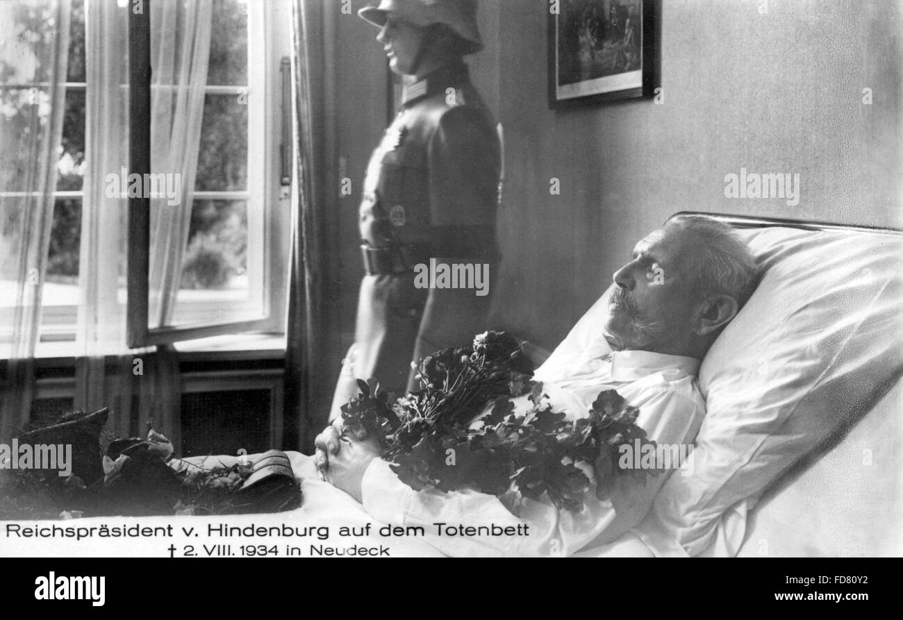 Paul von Hindenburg on his deathbed, 1934 Stock Photo