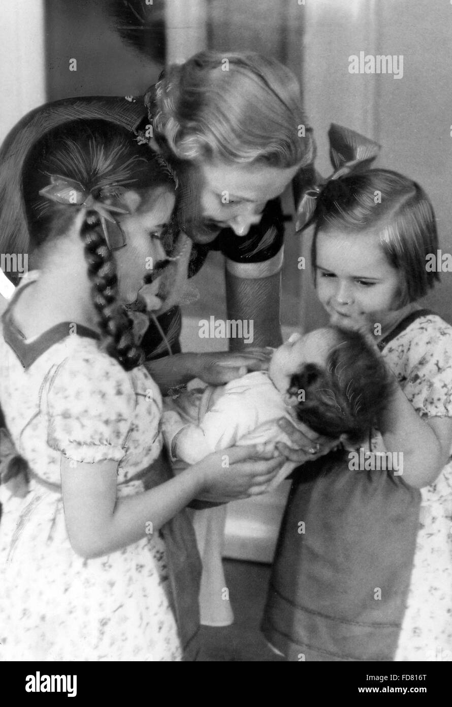 Family of Joseph Goebbels, 1938 Stock Photo