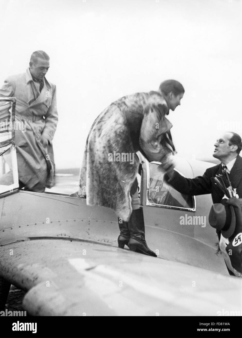 Bernd Rosemeyer, Elly Beinhorn and Willy Messerschmitt, 1937 Stock Photo