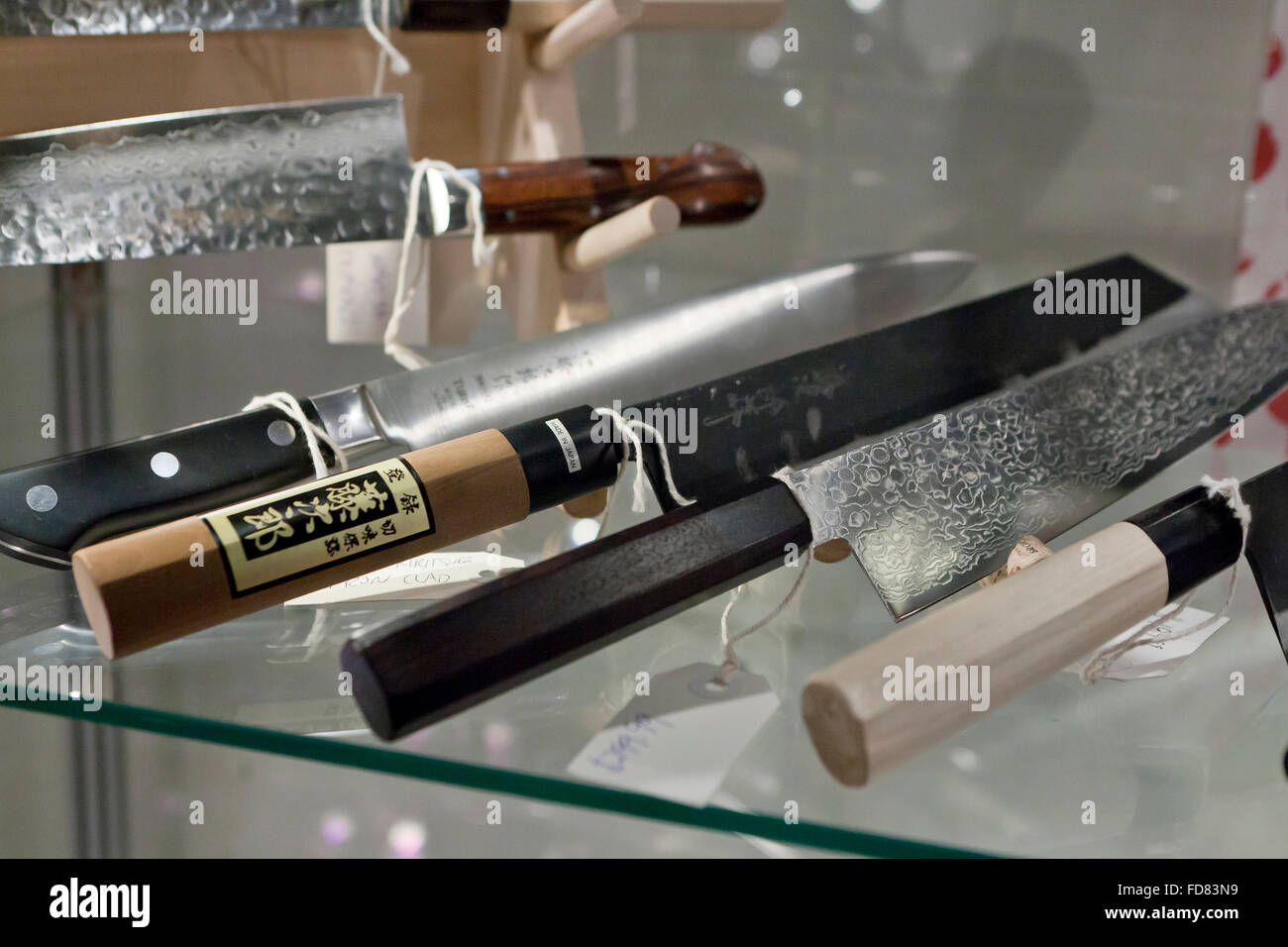 Japanese knives hires stock photography and images Alamy