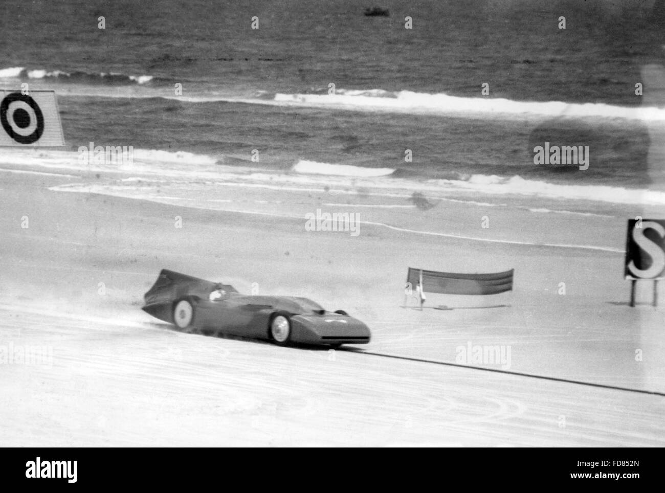 Sir Malcolm Campbell's record attempt in Florida, 1935 Stock Photo