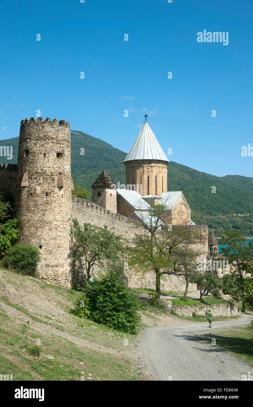 Georgien, Mtskheta-Mtianeti, Festung Ananuri an der Georgischen Heerstrasse. Stock Photo