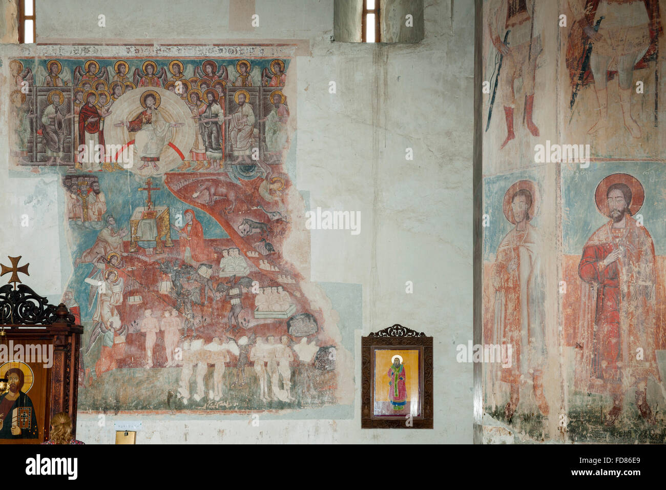 Georgien, Mtskheta-Mtianeti, Fresco Jüngstes Gericht in der Mariä-Himmelfahrts-Kirche in der Festung Ananuri. Stock Photo