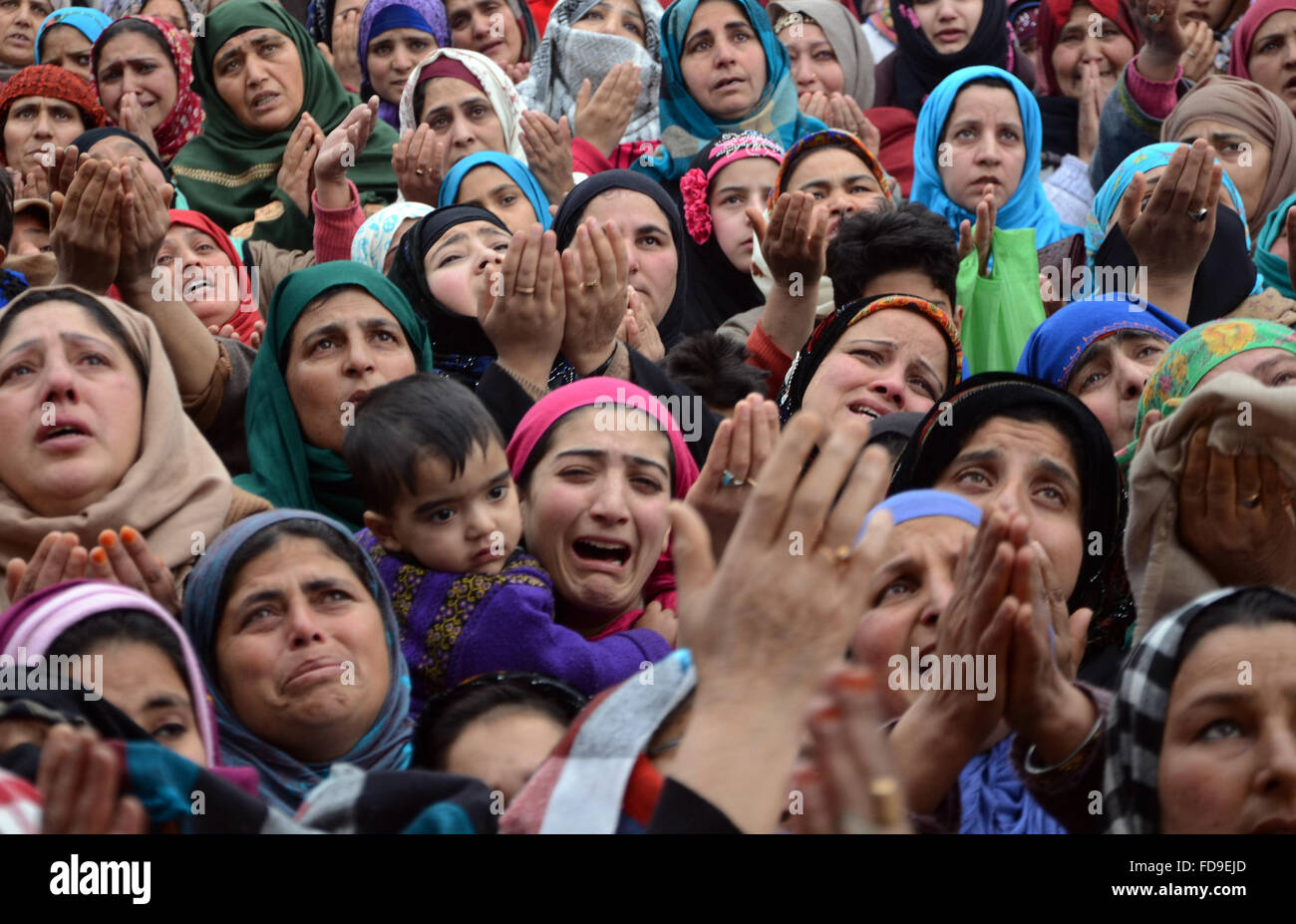 Srinagar, Indian Administered Kashmir:29 January .Kashmiri Muslim ...