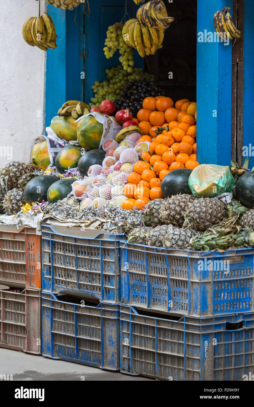 Fresh juice and fruit shop in Kathmandu, Nepal Stock Photo Alamy