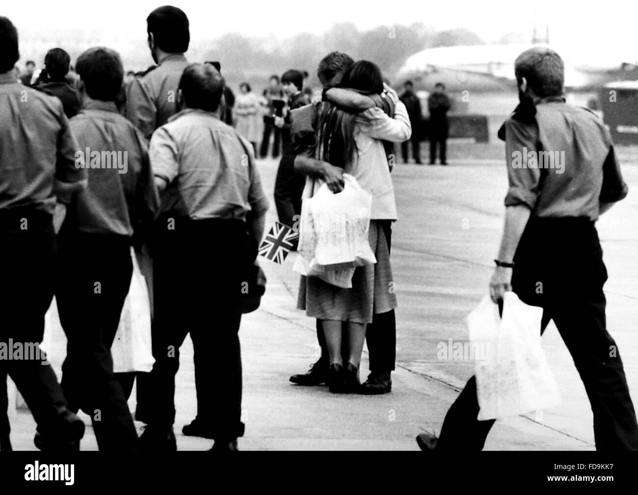 Members of the Armed Forces from Sussex return to RAF Brize Norton from fighting in the Falklands War in 1982 Stock Photo