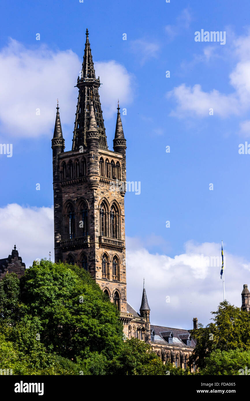 University of Glasgow tower in summer Stock Photo
