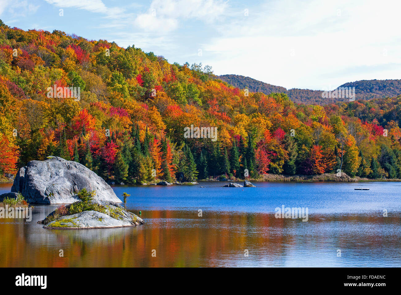 Small pond, early autumn colours, Eastern Townships, West Bolton, Quebec, Canada Stock Photo