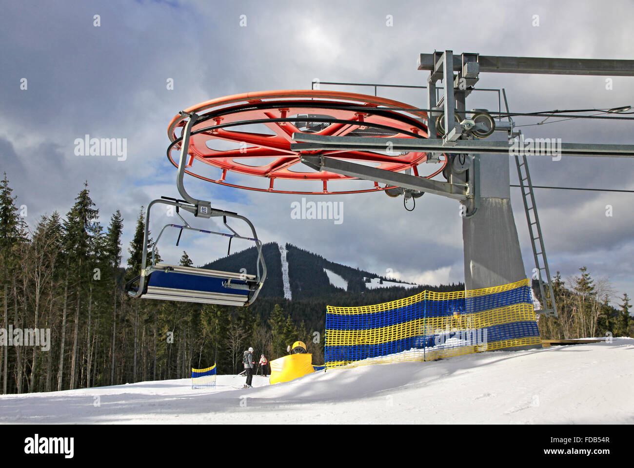 Top chair lift hi-res stock photography and images - Alamy