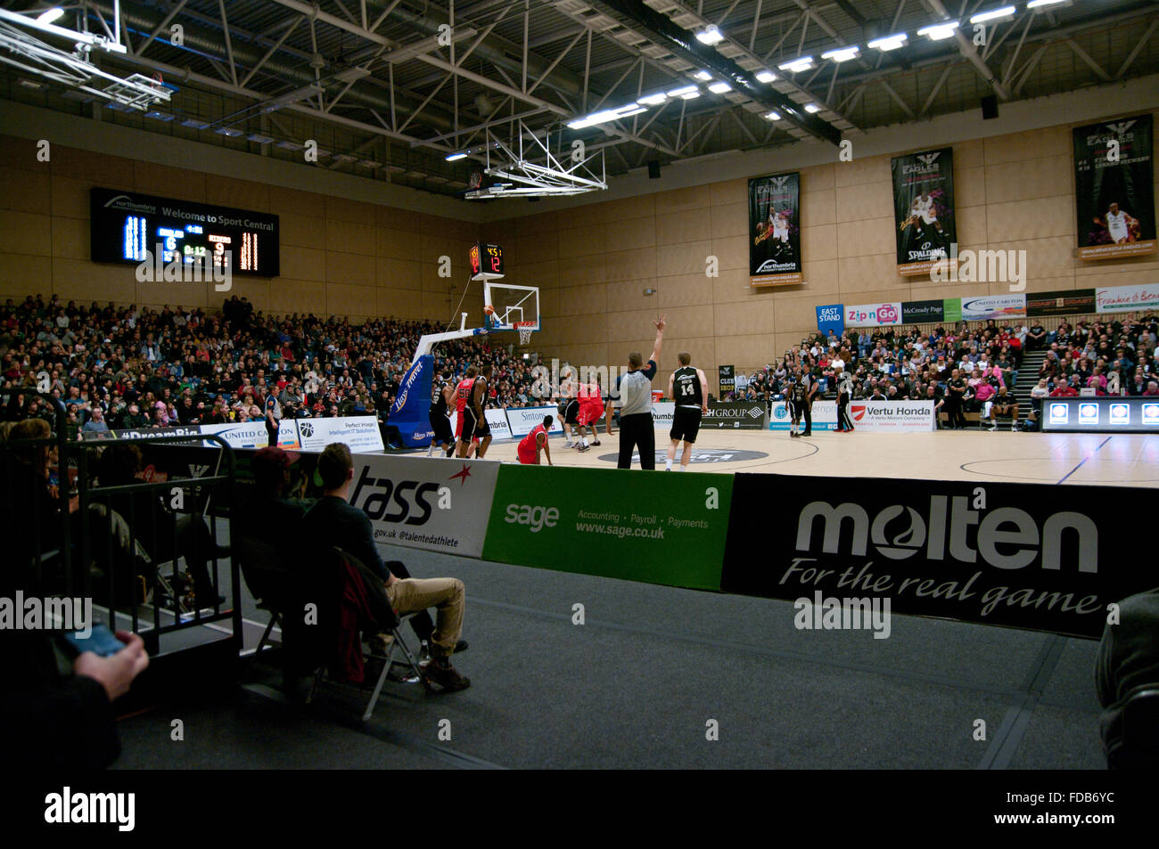 Newcastle upon Tyne,UK, 29 January 2016, A packed crowd watch Newcastle Eagles play Leicester Riders in a British Basketball Championship match at Sport Central, Northumbria University. Credit: Colin Edwards / Alamy Live News Stock Photo