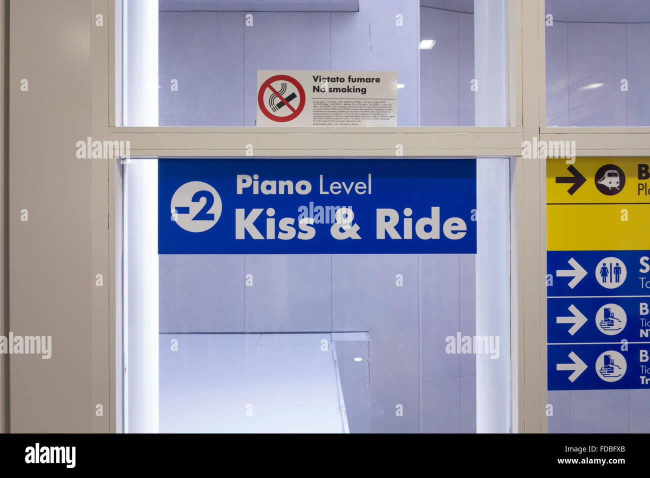 Kiss and ride sign, Italy Stock Photo