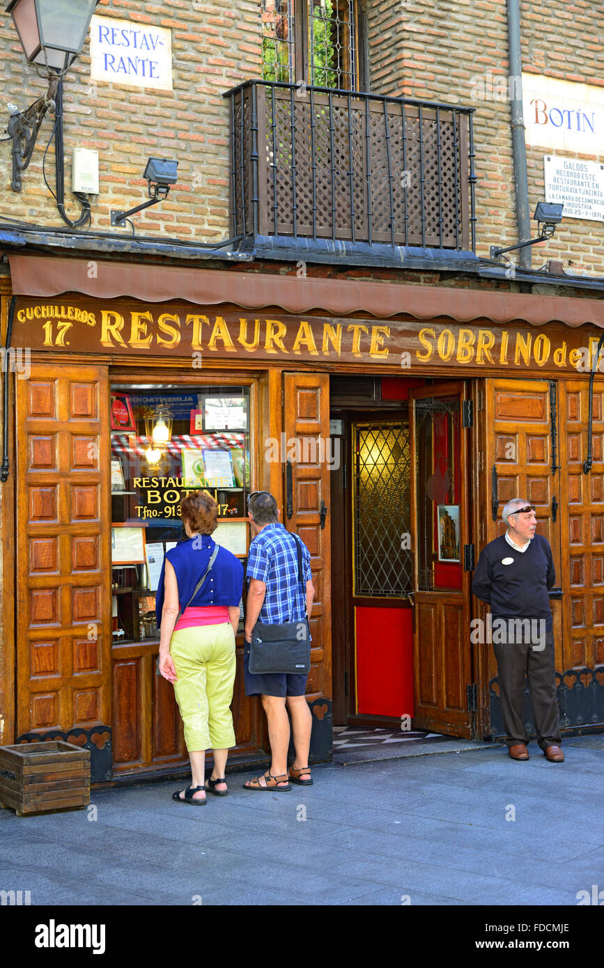 Botin Restaurant Madrid Spain ES Roast Pig Stock Photo - Alamy