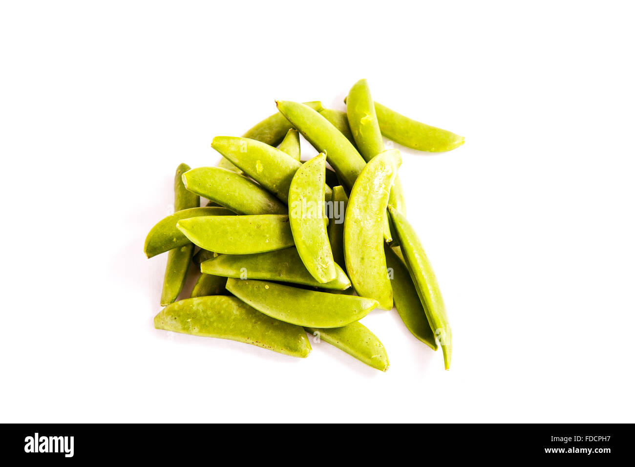 sugar snaps peas vegetable greens cut out cutout white background