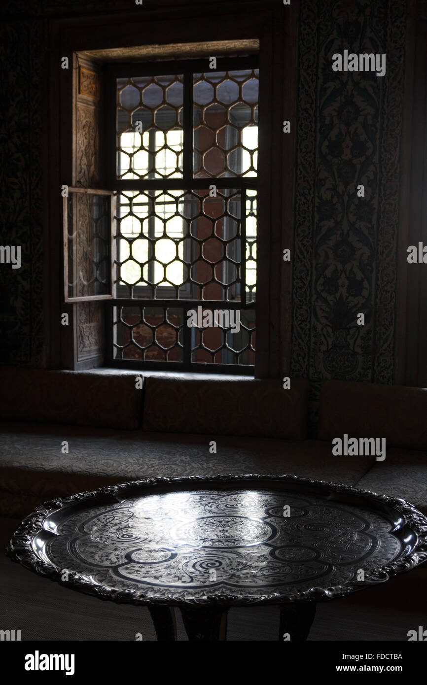 Turkey, Istanbul, Topkapi Palace, light glinting through the window into the Imperial Hall Stock Photo