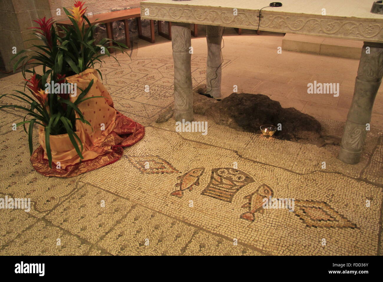 Miracle of the loaves and fishes hires stock photography and images