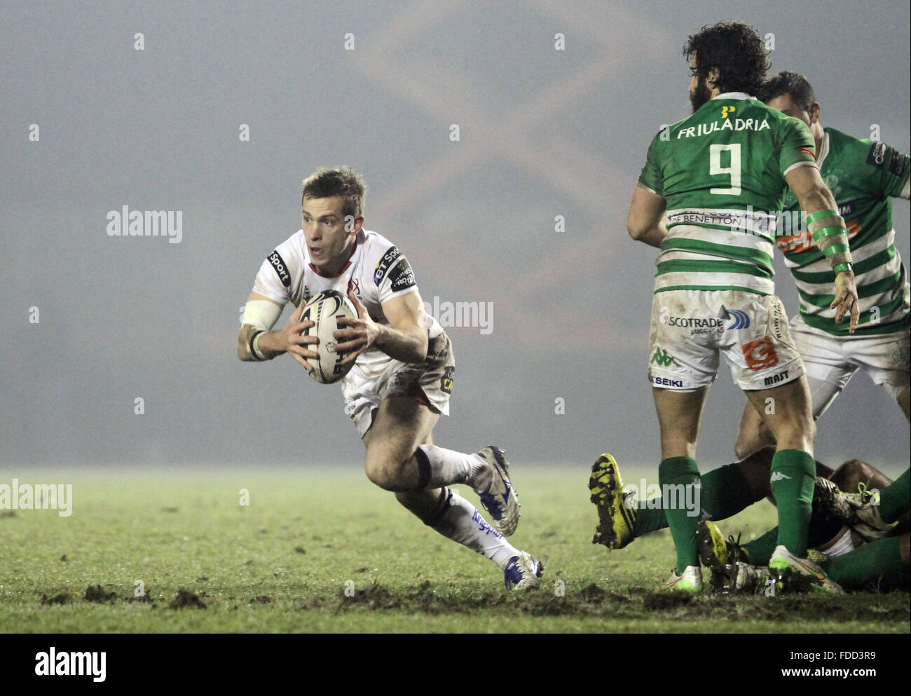 Treviso, Italy. 30th Jan, 2016. Ulster's player Paul Marshall runs with the ball during Rugby Guinness Pro12 match between Benetton Treviso and Ulster. Credit:  Andrea Spinelli/Pacific Press/Alamy Live News Stock Photo