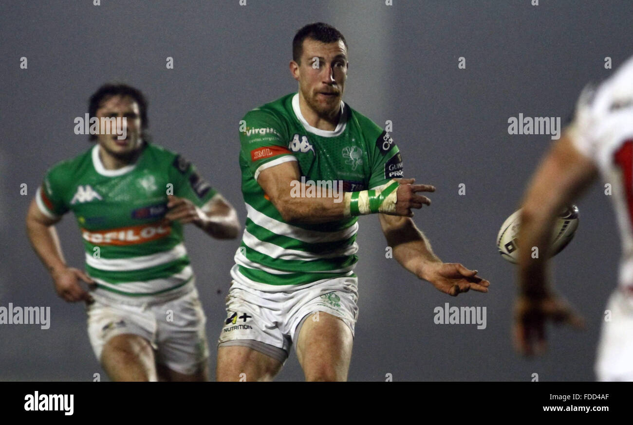 Treviso, Italy. 30th Jan, 2016. Treviso's player Alberto Sgarbi passes the ball during Rugby Guinness Pro12 match between Benetton Treviso and Ulster. Credit:  Andrea Spinelli/Pacific Press/Alamy Live News Stock Photo