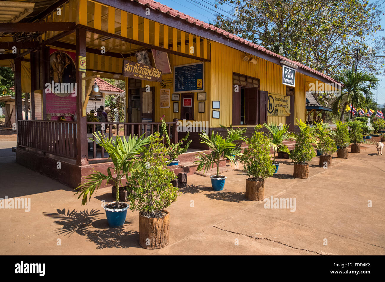 Siam Burma Death Railway Wang Pho Railway station Stock Photo