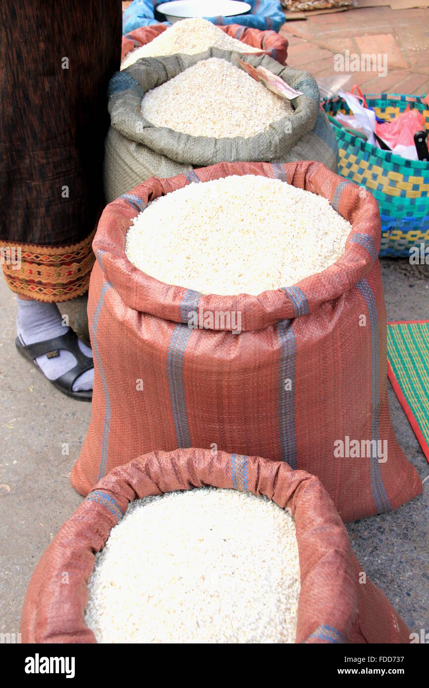 Sacks of rice hires stock photography and images Alamy