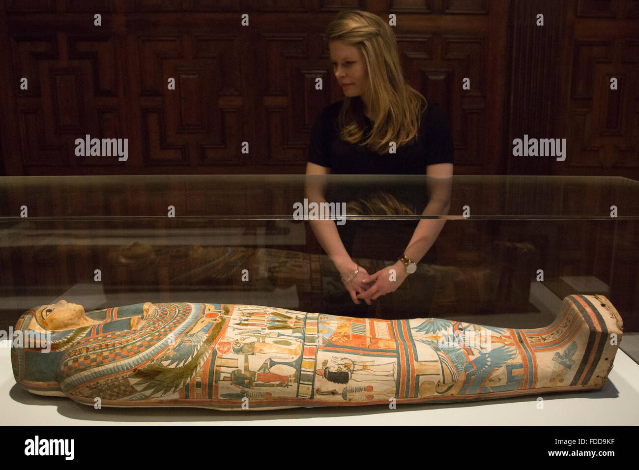 London, UK. 29 January 2016. Painted cartonnage mummy case inscribed for the chantress, Shermut, Dynasty 22. Beyond Beauty: Transforming the Body in Ancient Egypt, Two Temple Place's 2016 Winter Exhibition opens on 30th January and runs until 24 April 2016. The exhibition focuses on the ancient Egyptian belief in the physical and magical transformation of the body in the afterlife, the life of ordinary people. Stock Photo