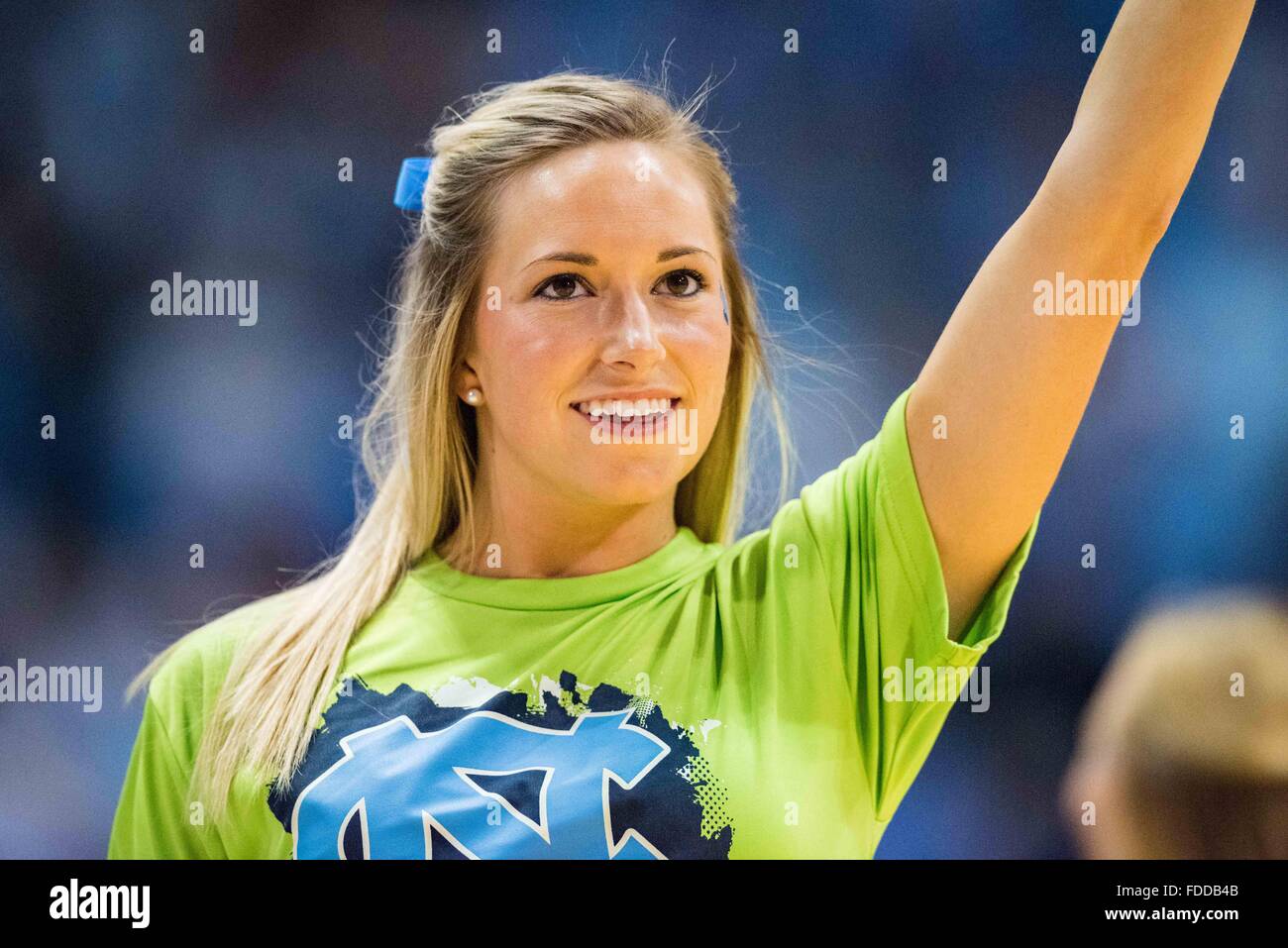Unc tar heels cheerleader hi-res stock photography and images - Alamy