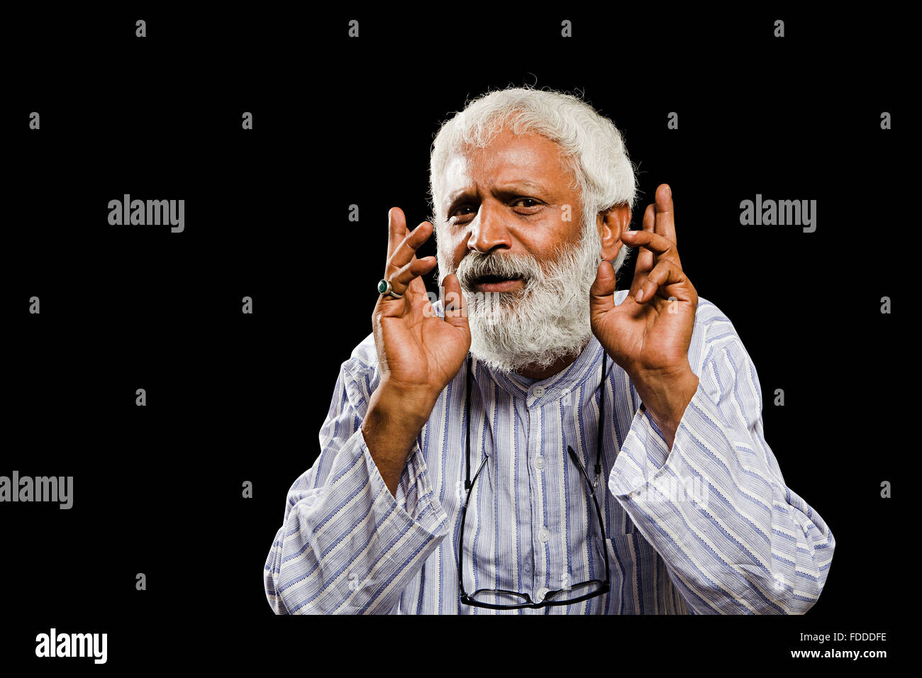 Bearded old man stand hi-res stock photography and images - Alamy
