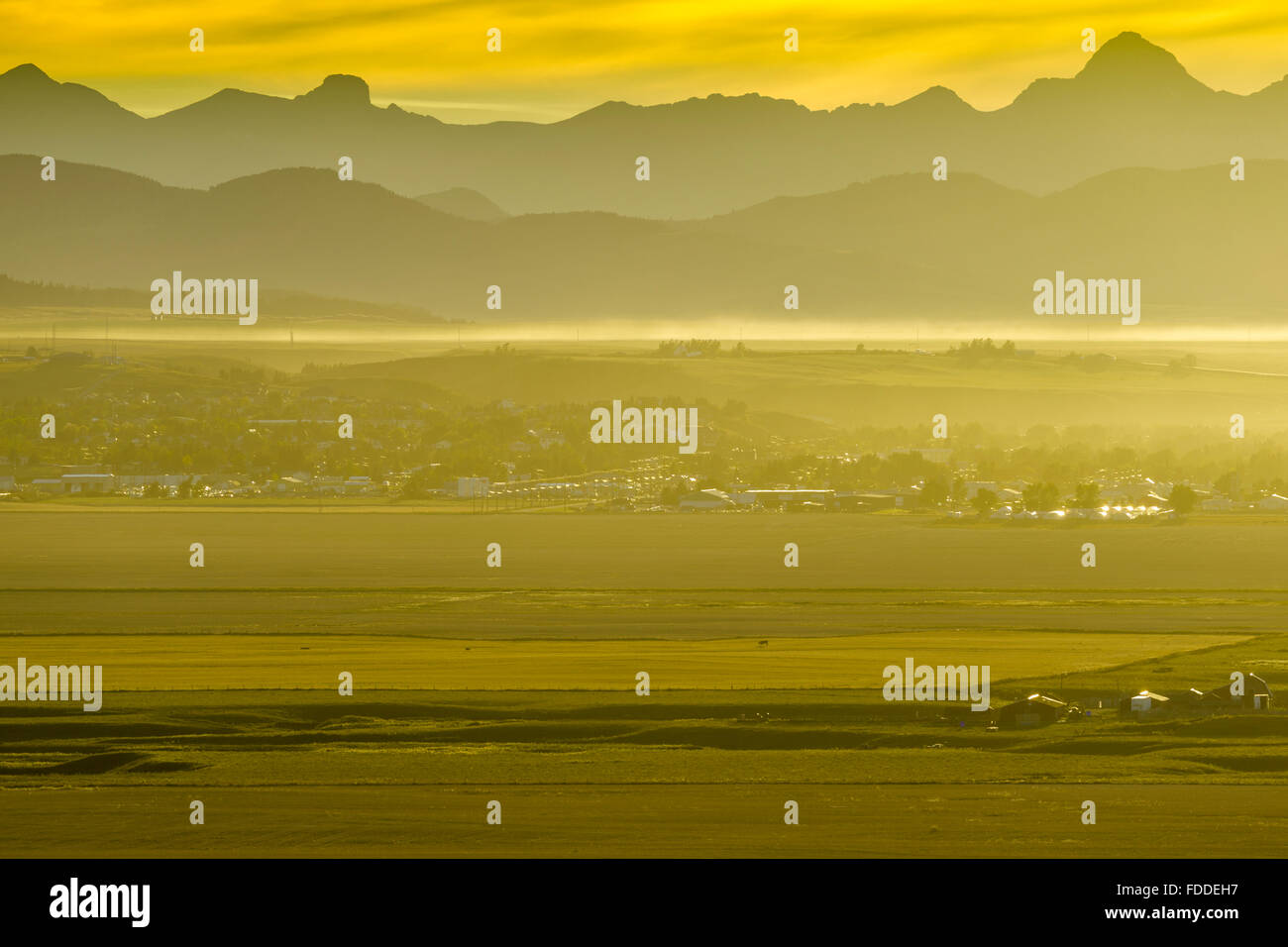 town of Pincher Creek in foot hills of Southern Alberta Stock Photo Alamy