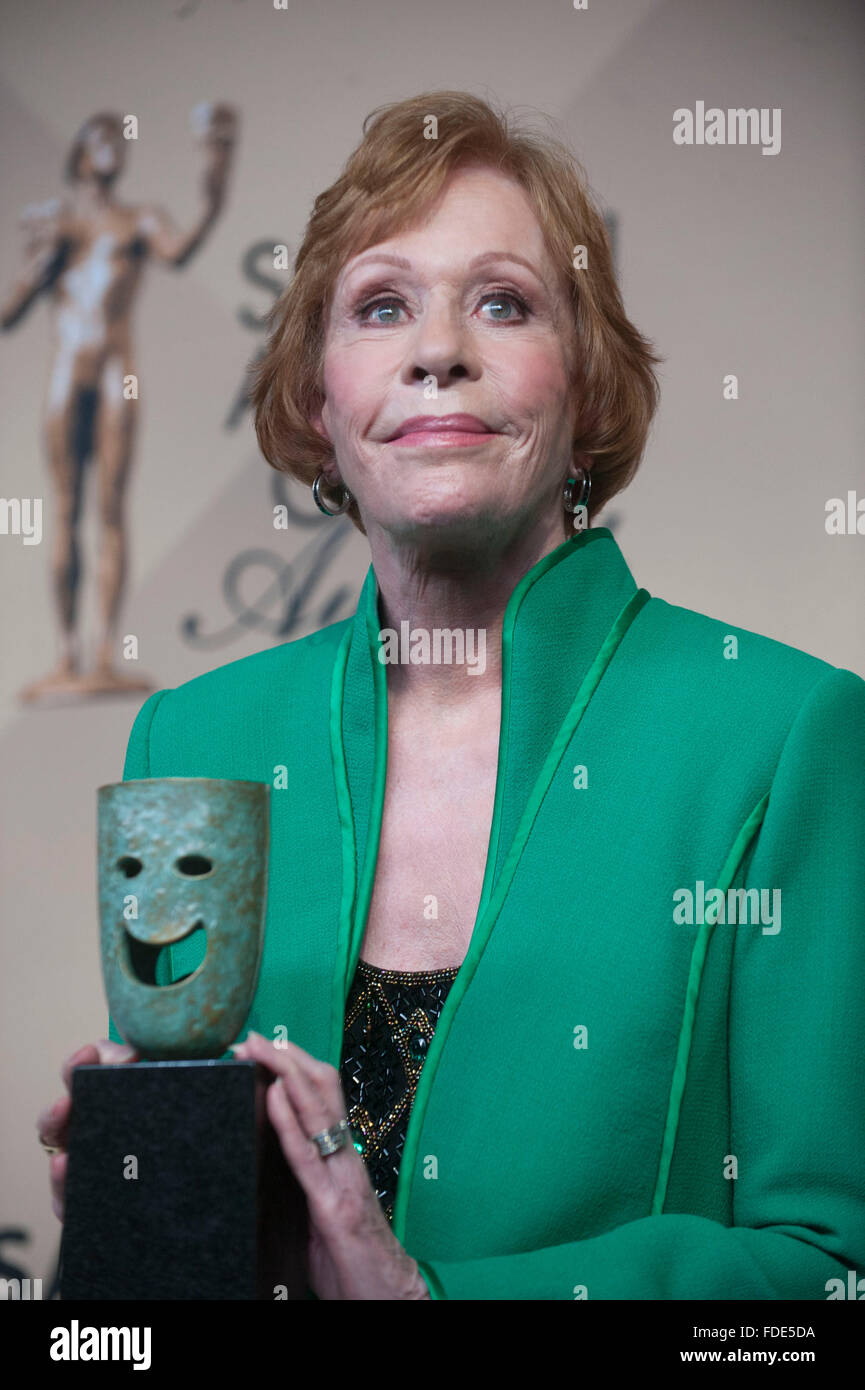 Los Angeles, USA. 30th Jan, 2016. Honoree Carol Burnett accepts the Life Achievement Award onstage during the 22nd Screen Actors Guild Awards at the Shrine Auditorium, in Los Angeles, the United States, on Jan. 30, 2016. © Yang Lei/Xinhua/Alamy Live News Stock Photo