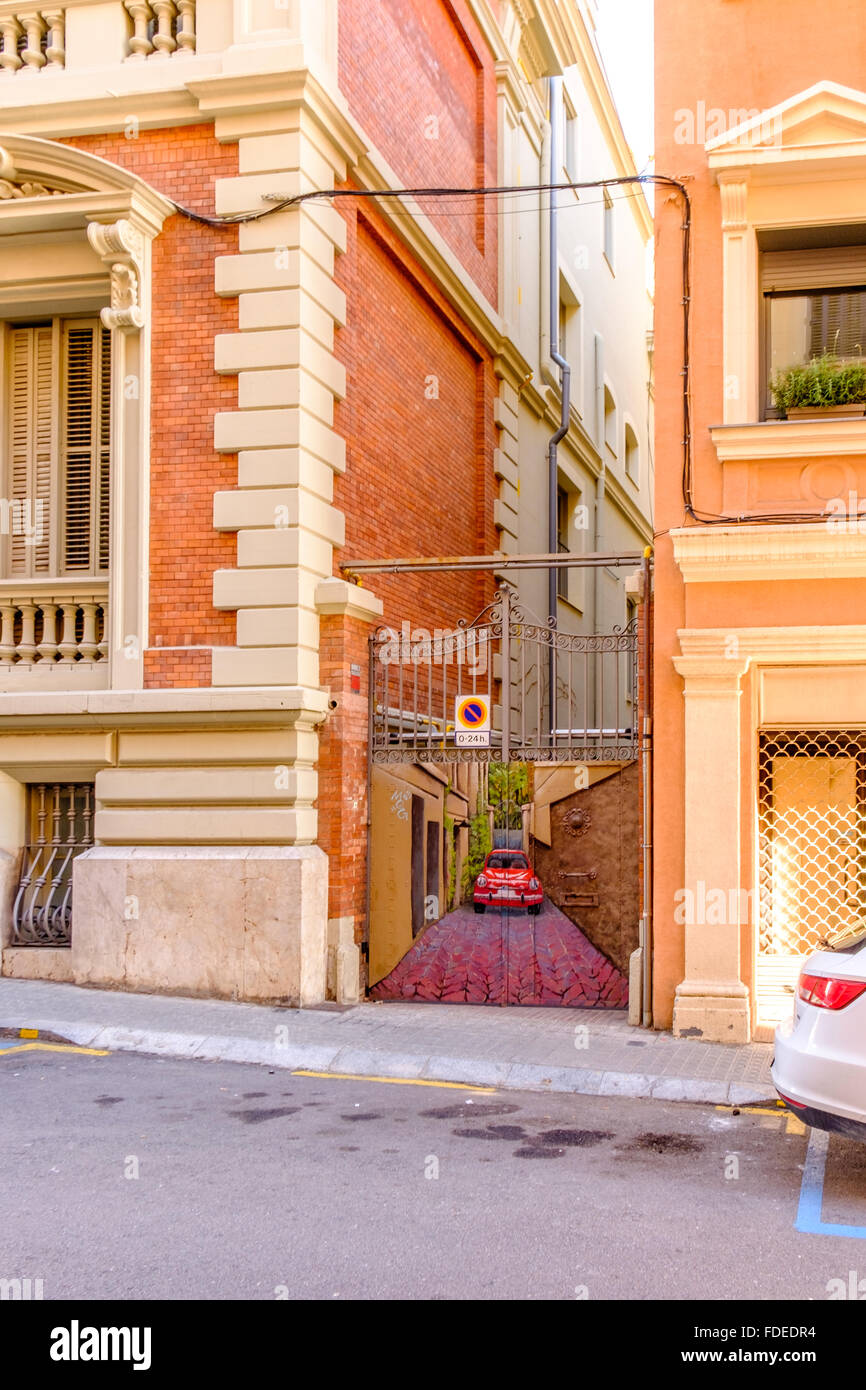 unusual mural in barcelona spain Stock Photo Alamy