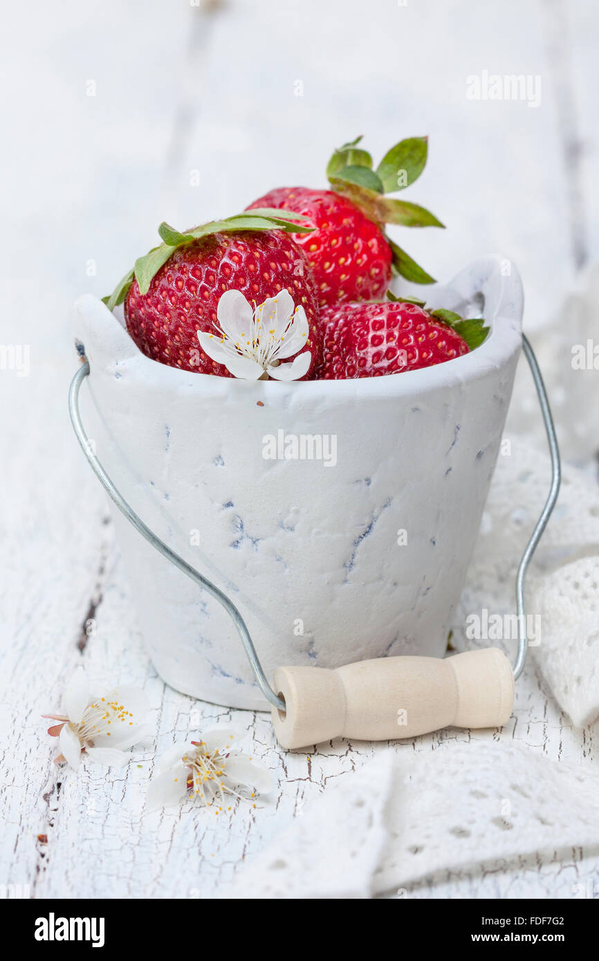 Bucket Of Strawberries High Resolution Stock Photography and Images - Alamy
