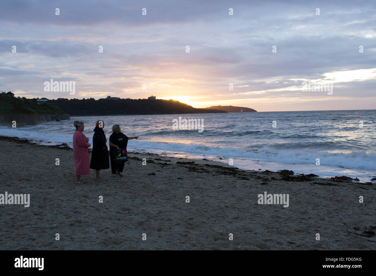 Women open water swimmers hi-res stock photography and images - Alamy
