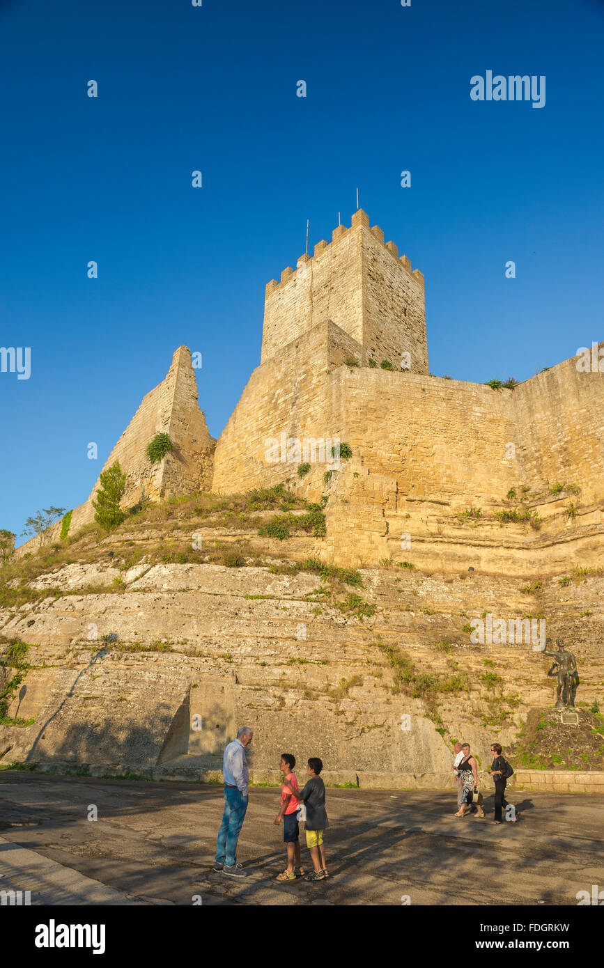 Norman fortress architecture hires stock photography and images Alamy