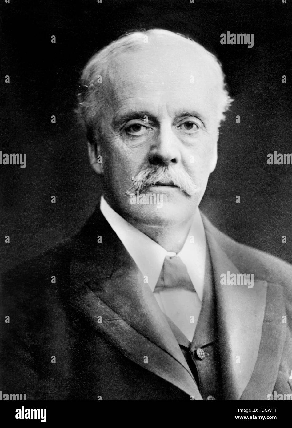 Arthur Balfour. Portrait of former British Prime Minister Lord Balfour c.1915, Stock Photo