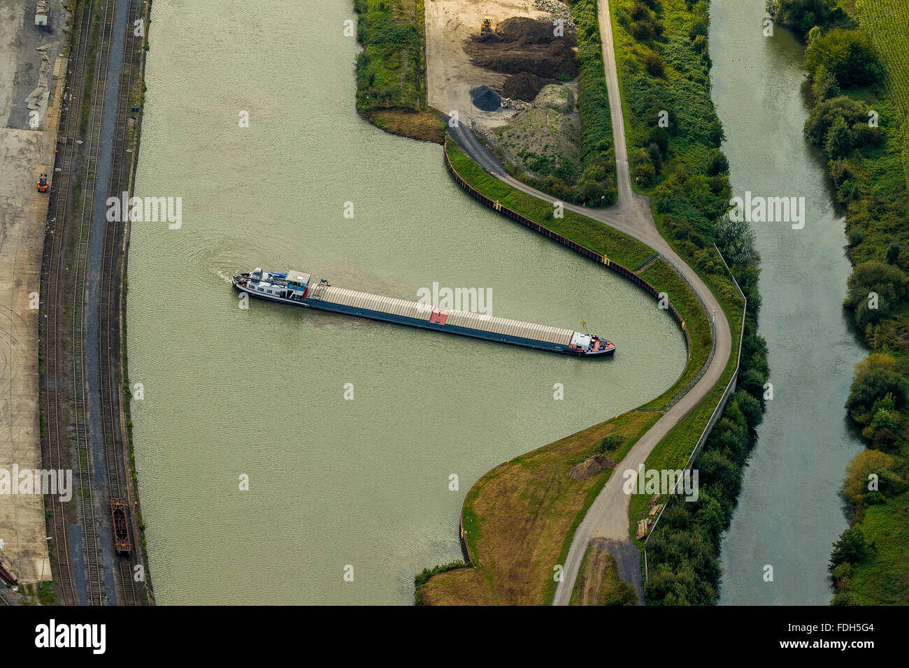 Aerial view, Datteln-Hamm Canal with ship turning basin, turning basin ...