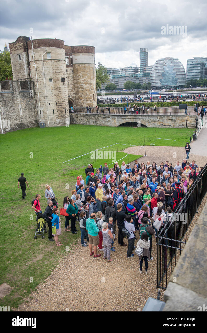 Tour group outside of the Tower of London in London, England. Stock Photo
