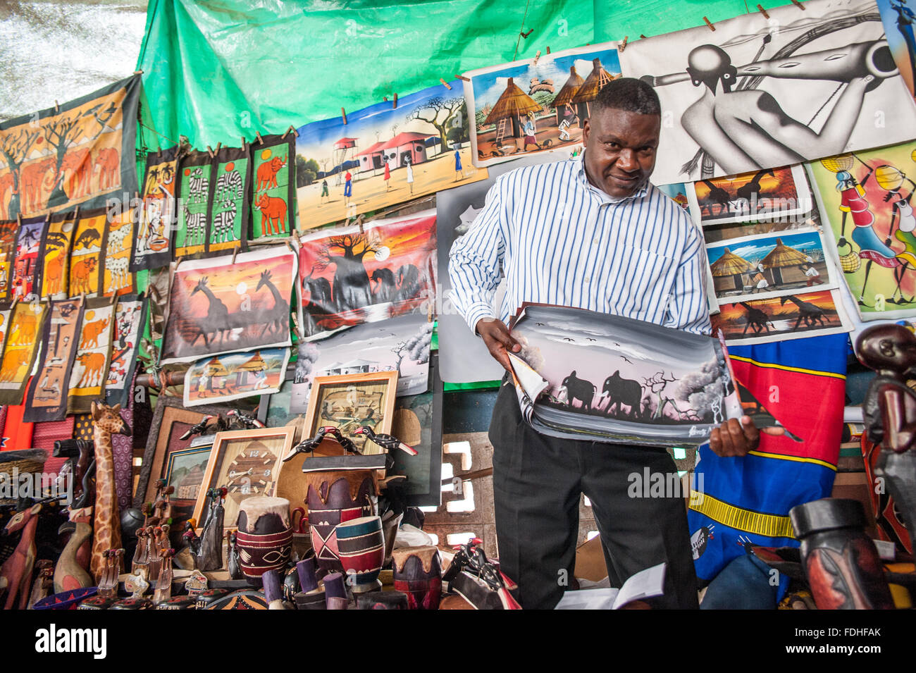 African artist painting fruit hires stock photography and images Alamy