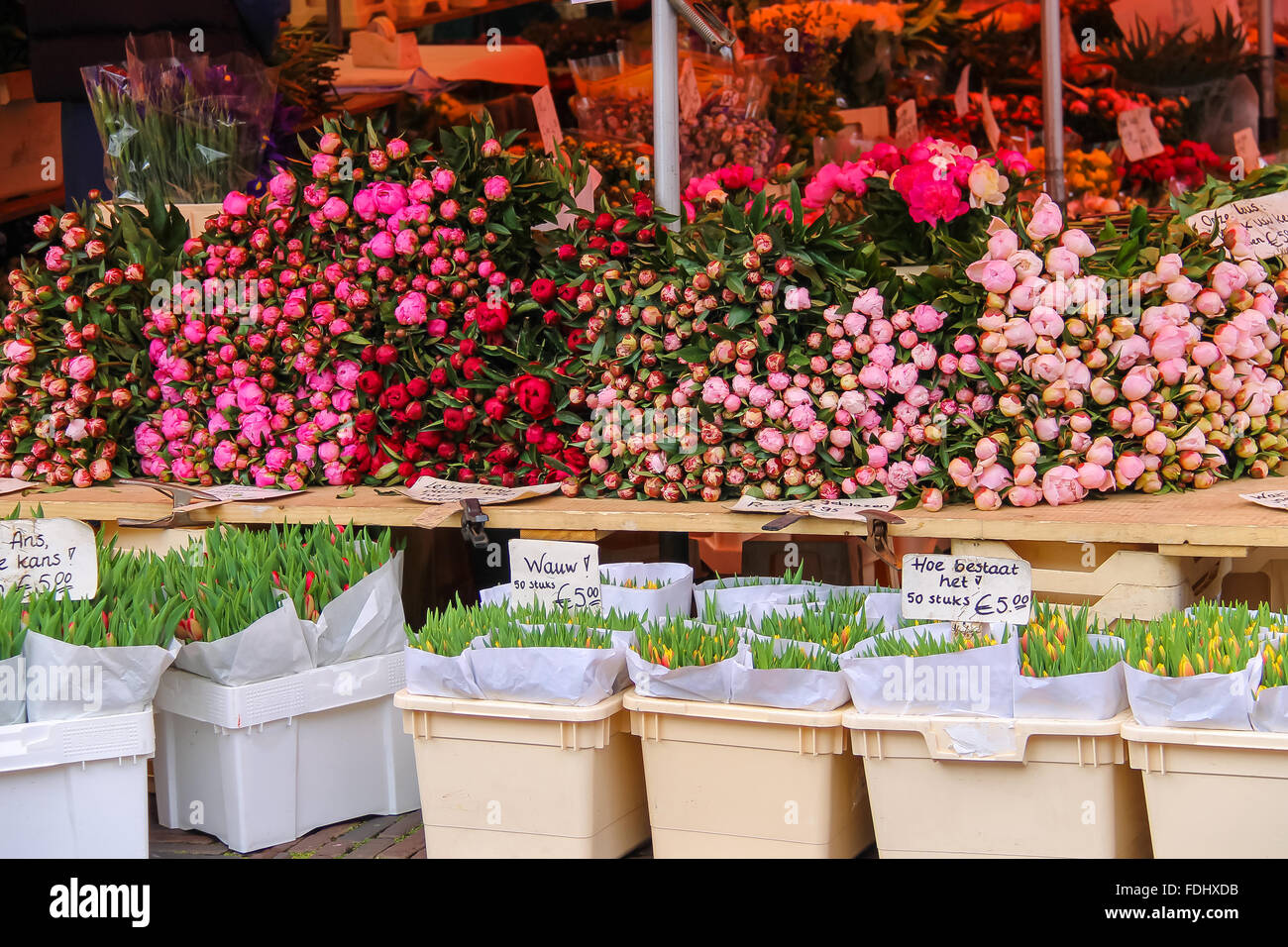 Street flower shop with colorful tulip bouquets Stock Photo Alamy