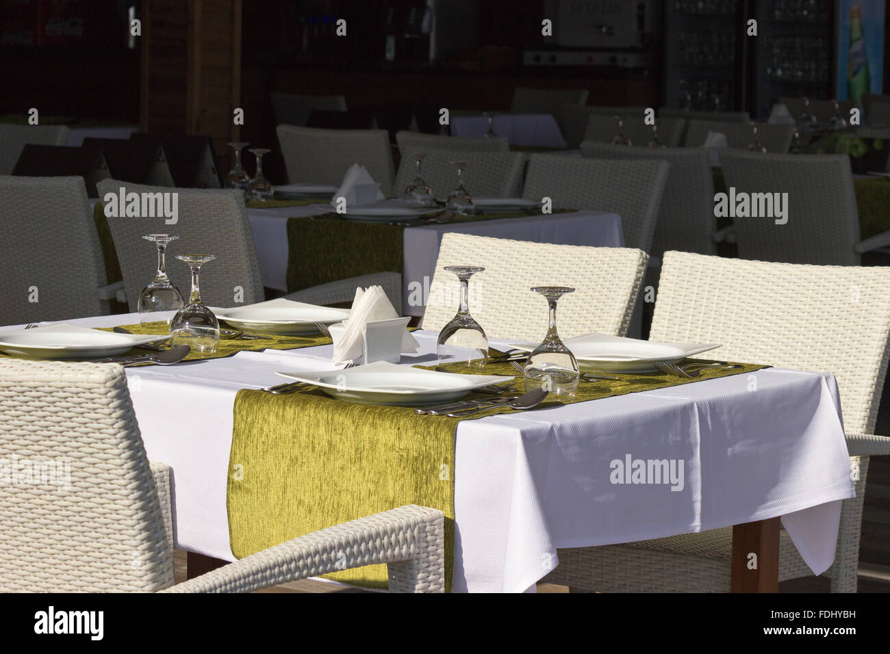 Laid table in dining hi-res stock photography and images - Alamy